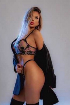 Карина, 24 года